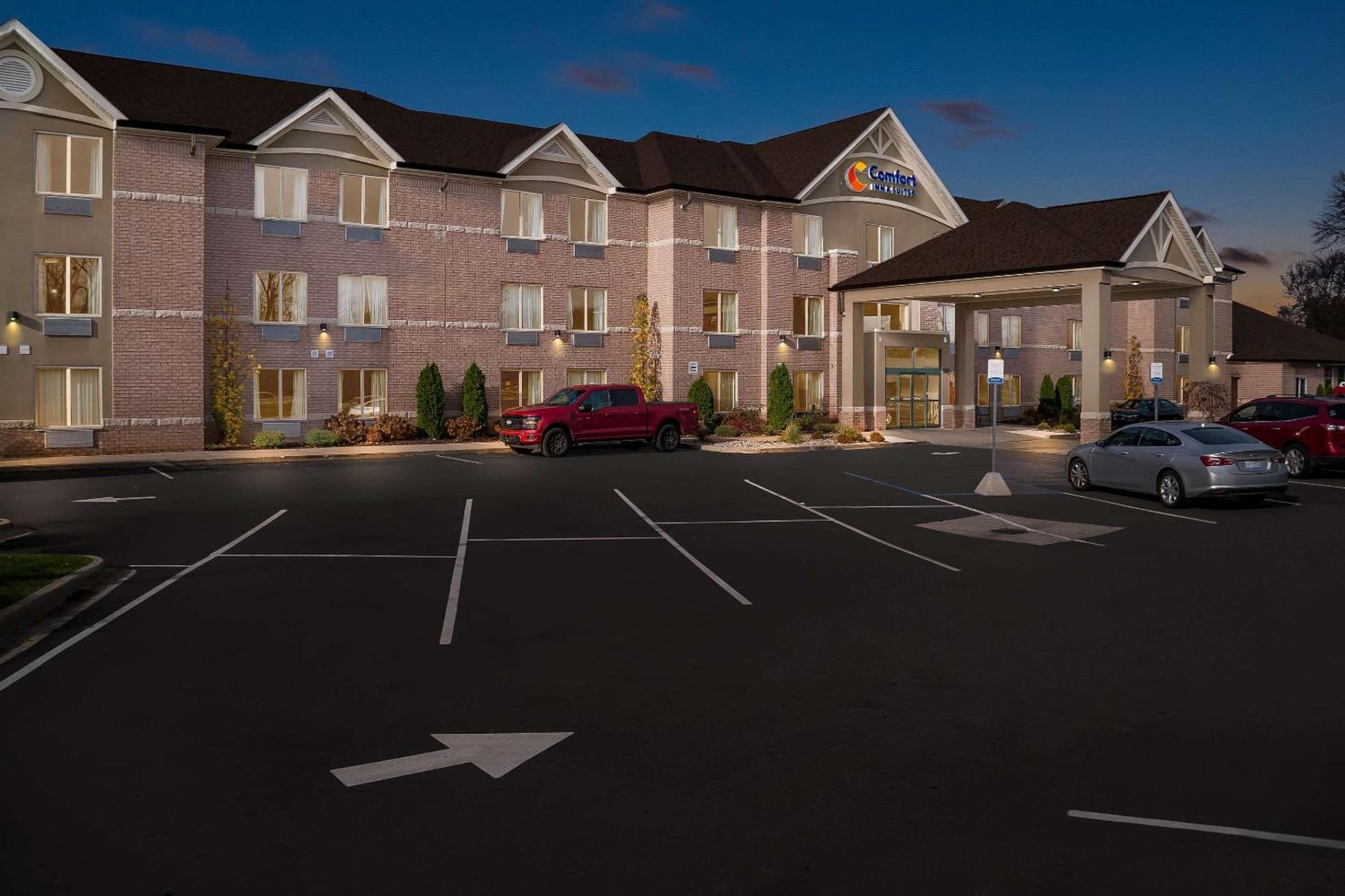Hotel Comfort &